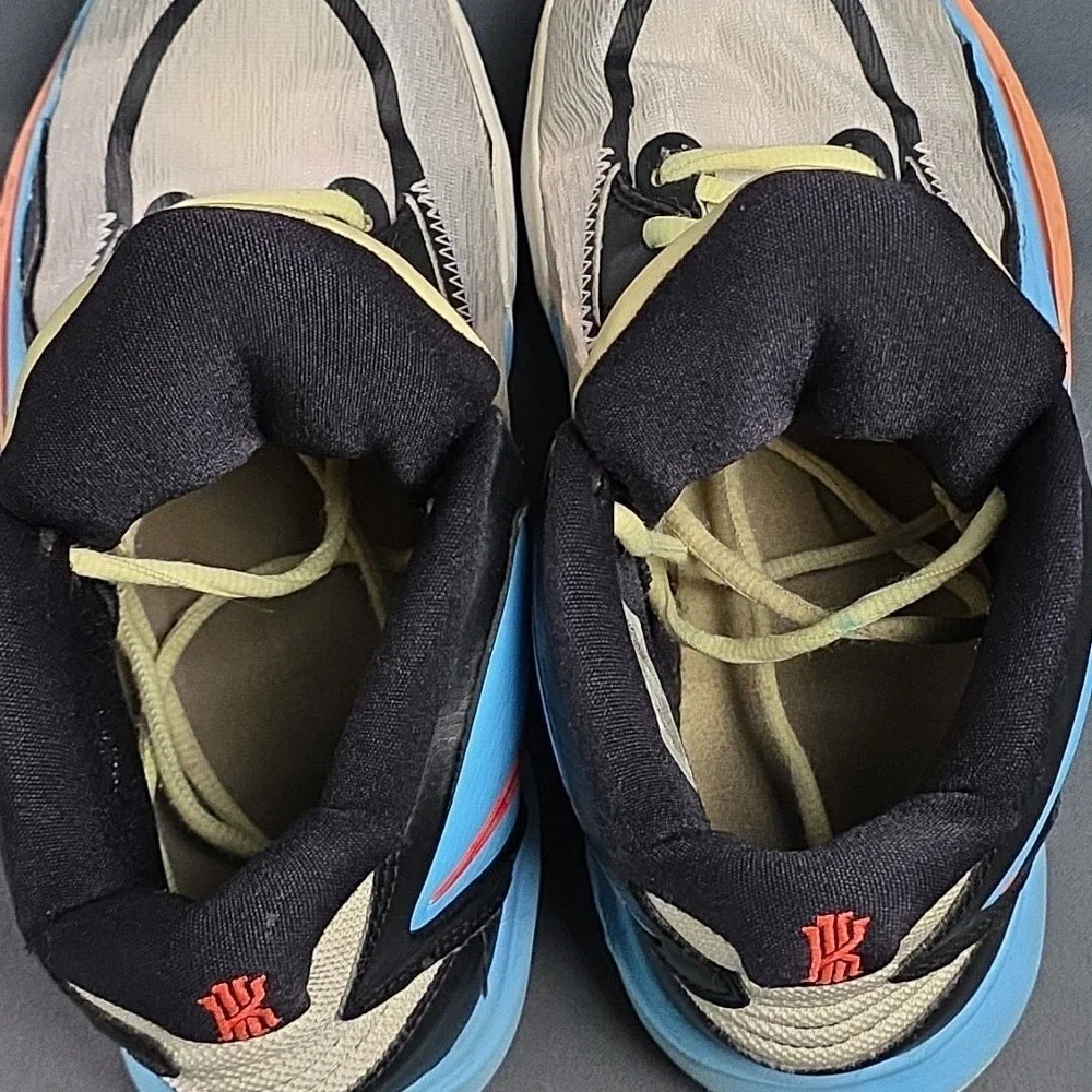 Size 7 - Nike Kyrie Infinity SE‎ GS Baltic Blue Crimson